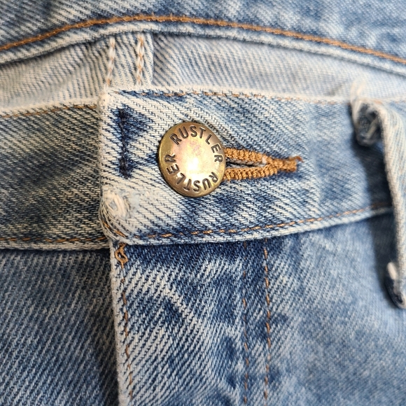 (884) Rustler Men's Relaxed Fit Straight Leg Jeans, Size: 46 Waist Color: Blue - Picture 7 of 14